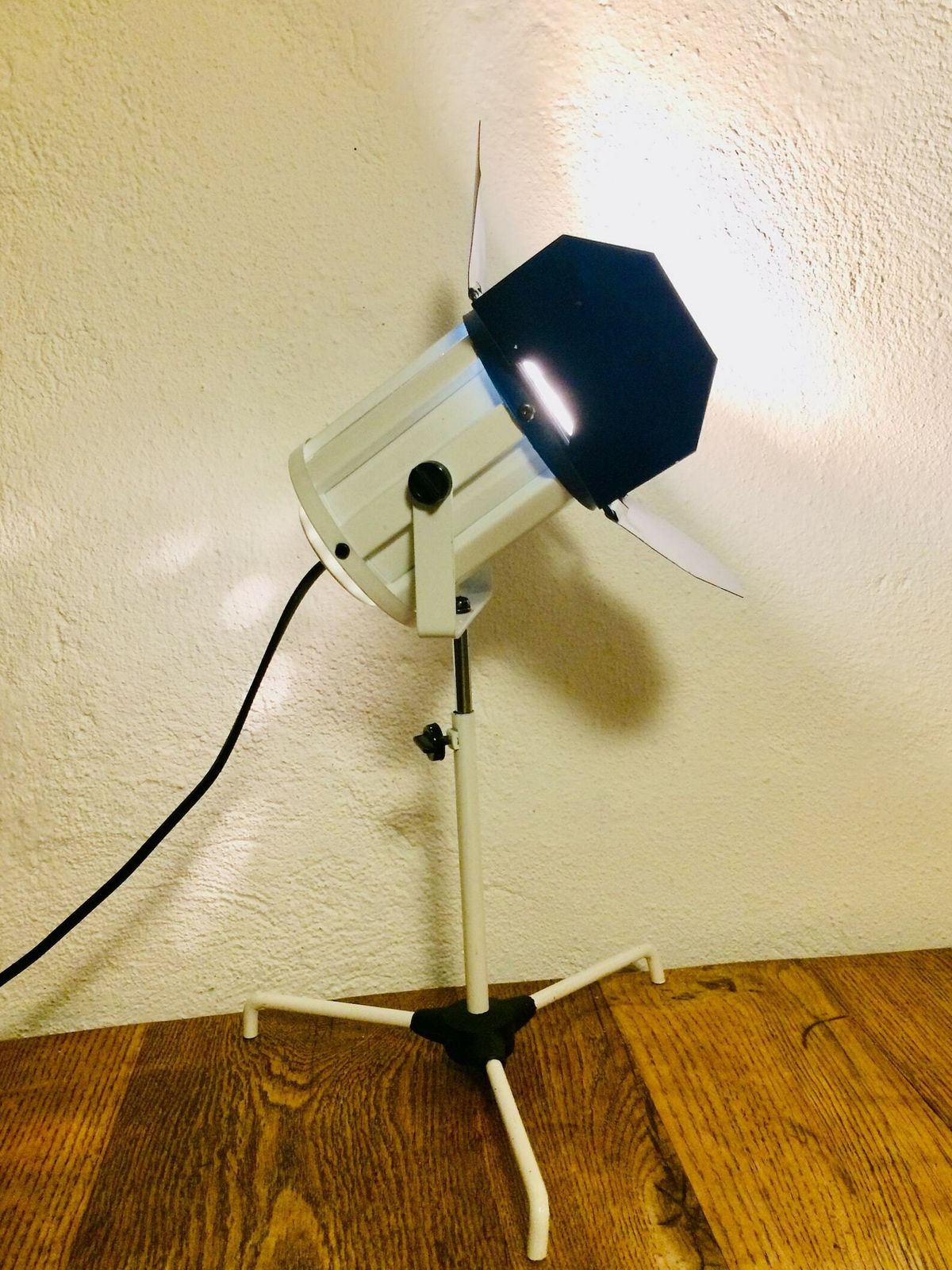 Vintage Danish Postmodern Fotoshoot Spotlight Table Lamp In Blue And White Metal   Design By Frimann photo for sale
