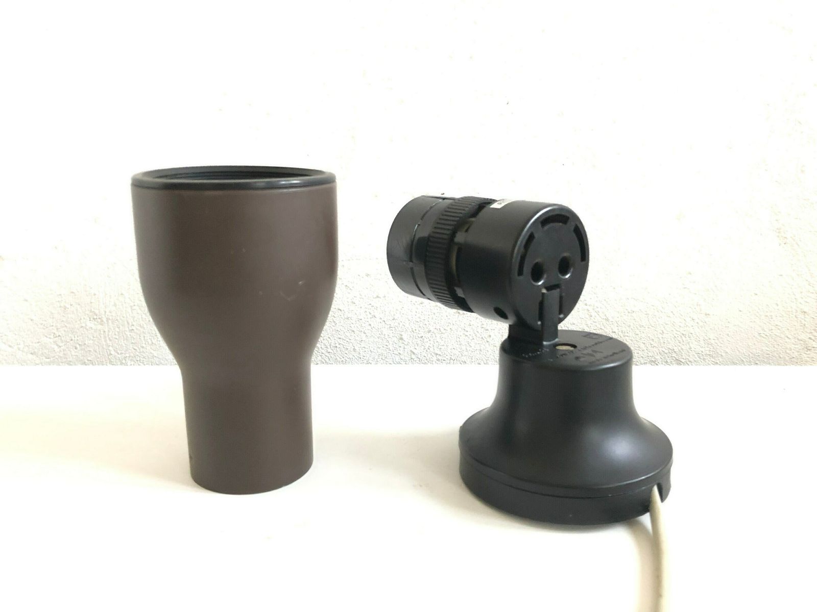 Dutch Vintage Spot Wall Lamp From The 1970s In Brown Metal And Black Plastic   Design From Philips photo vintage