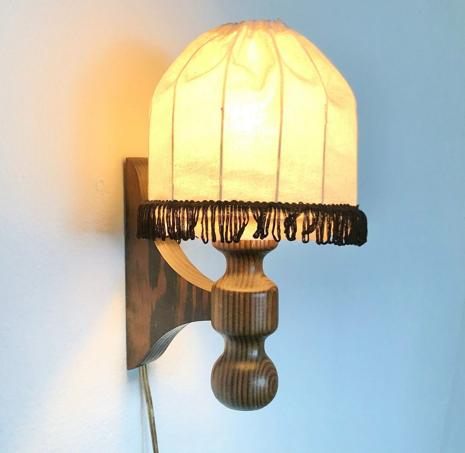 Beautiful Mid Century Danish Wooden Wall Lamp With Carvings And Vintage Beige Fabric Shade photo Lighting