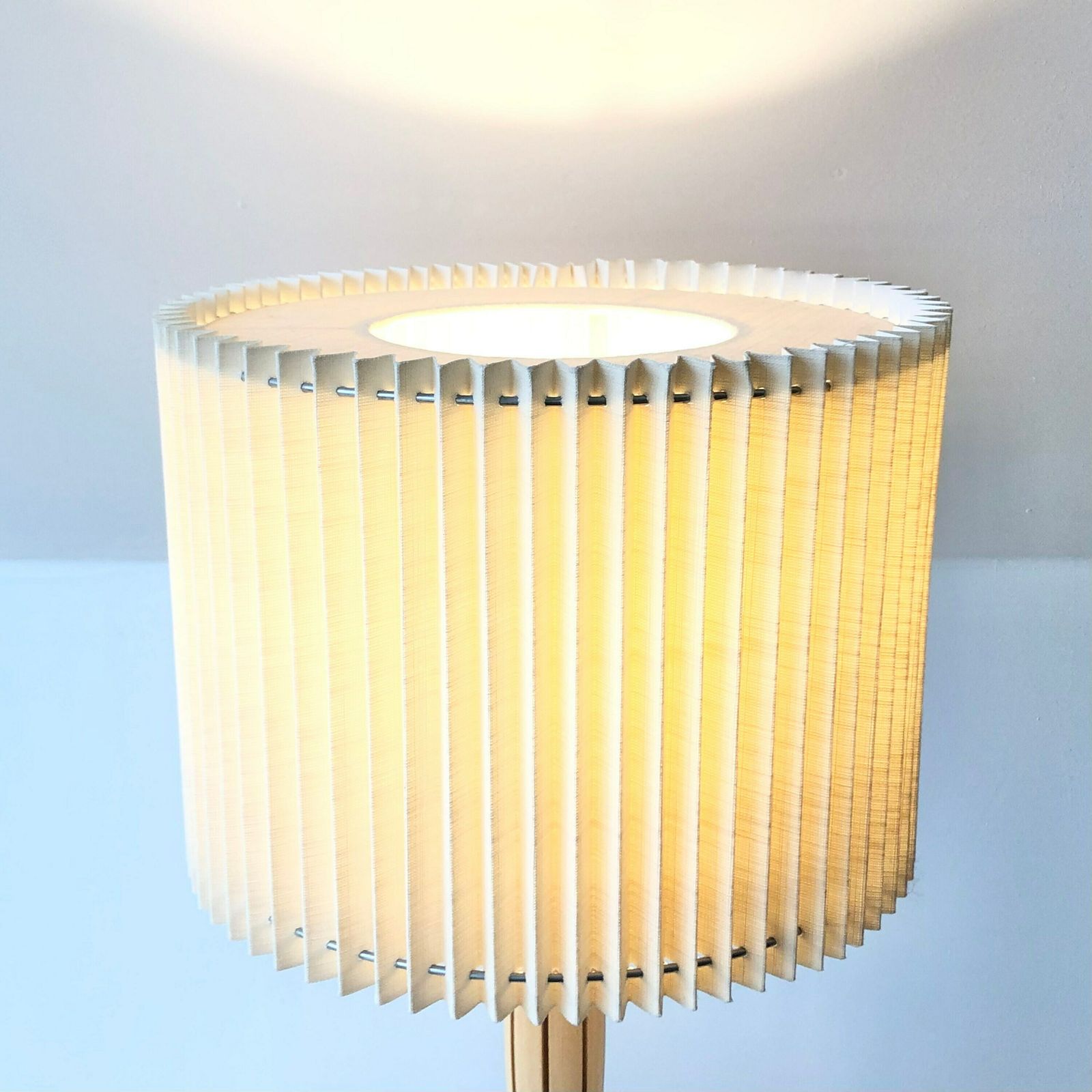 Vintage Ikea Design Postmodern Table Lamp In Beech Wood With Grooves, Dark Grey Metal Base And Beige Pleated Fabric Shade photo 234.0