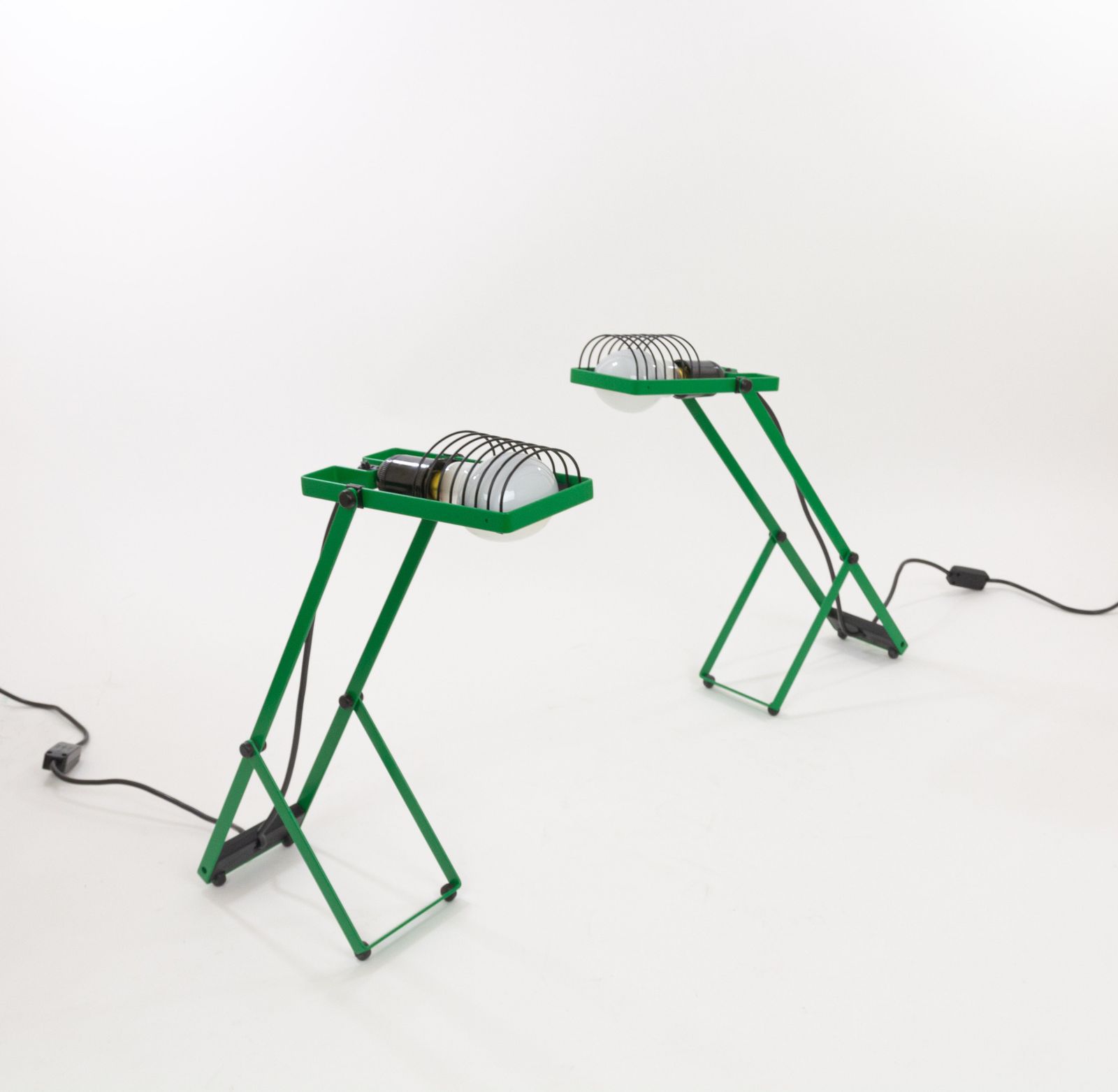 Pair Of Green Sintesi Table Lamps By Ernesto Gismondi For Artemide, 1970s