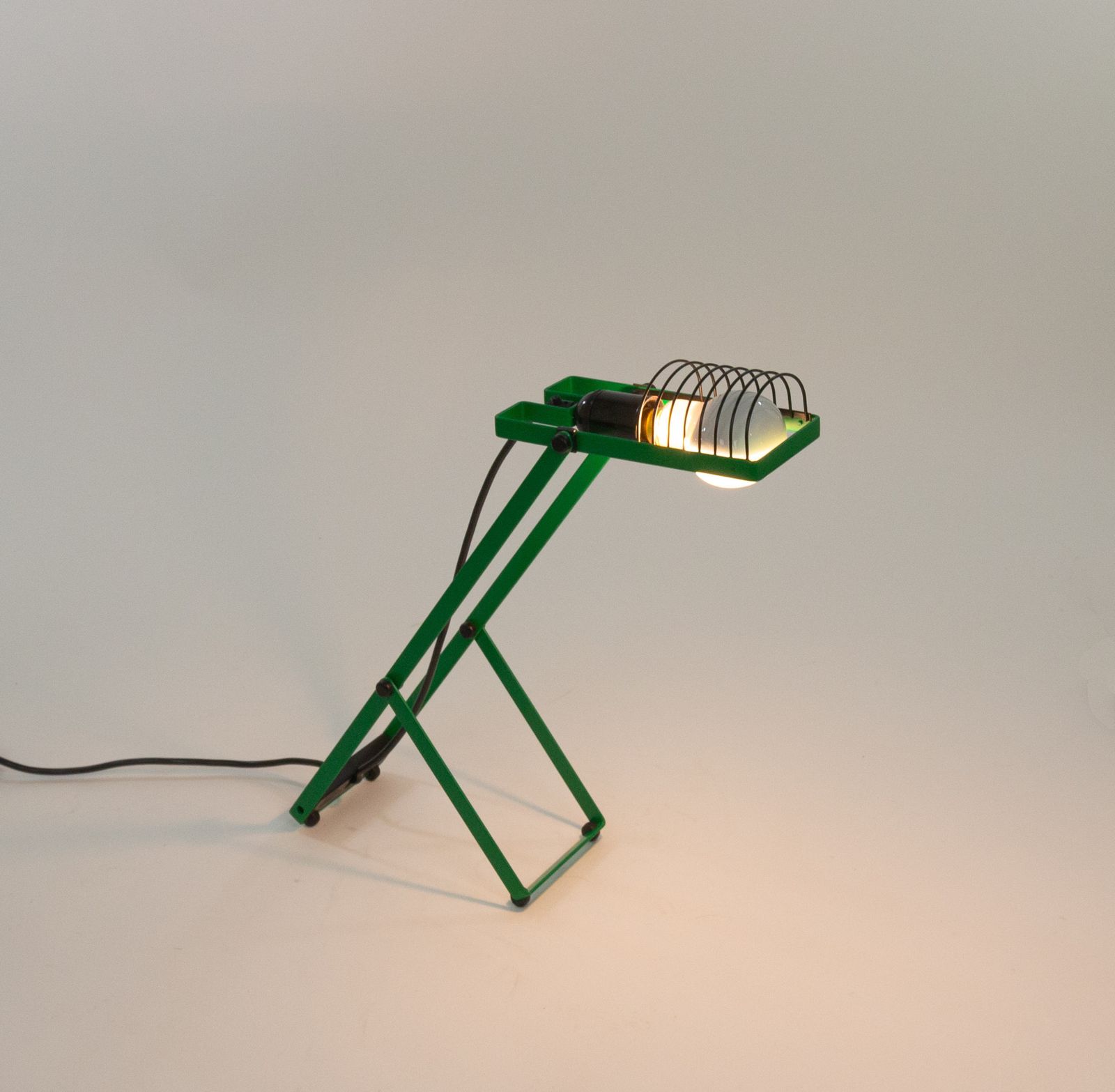 Pair Of Green Sintesi Table Lamps By Ernesto Gismondi For Artemide, 1970s photo vinterior