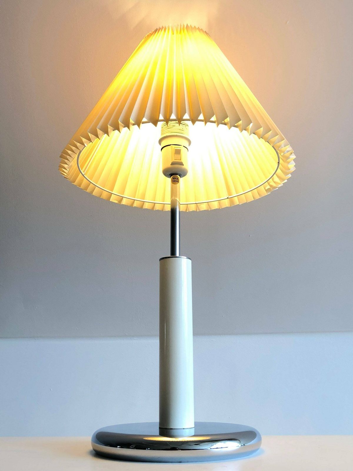 Swedish Vintage Minimalist Postmodern Table Lamp With Chrome And White Metal Base And A Vintage Beige Pleated Shade   Design From Ceci M photo for sale
