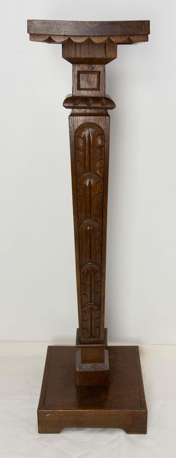French Oak Sellette Or Plant Holder In The Louis XIII Style, Circa 1900 photo 480.0