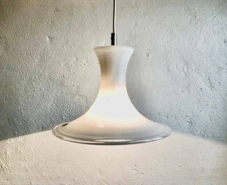 photo furniture Danish Minimalist Ceiling Lamp In Modernist Shape Of White And Transparent Glass   Design From El Light