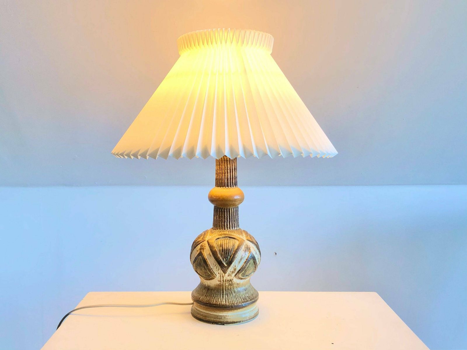 Exclusive Danish Ceramic Sculptural Modernist Mid Century Table Lamp With Eminent Glaze And Le Klint Shade   Design By Kingo Keramik Denmark photo for sale