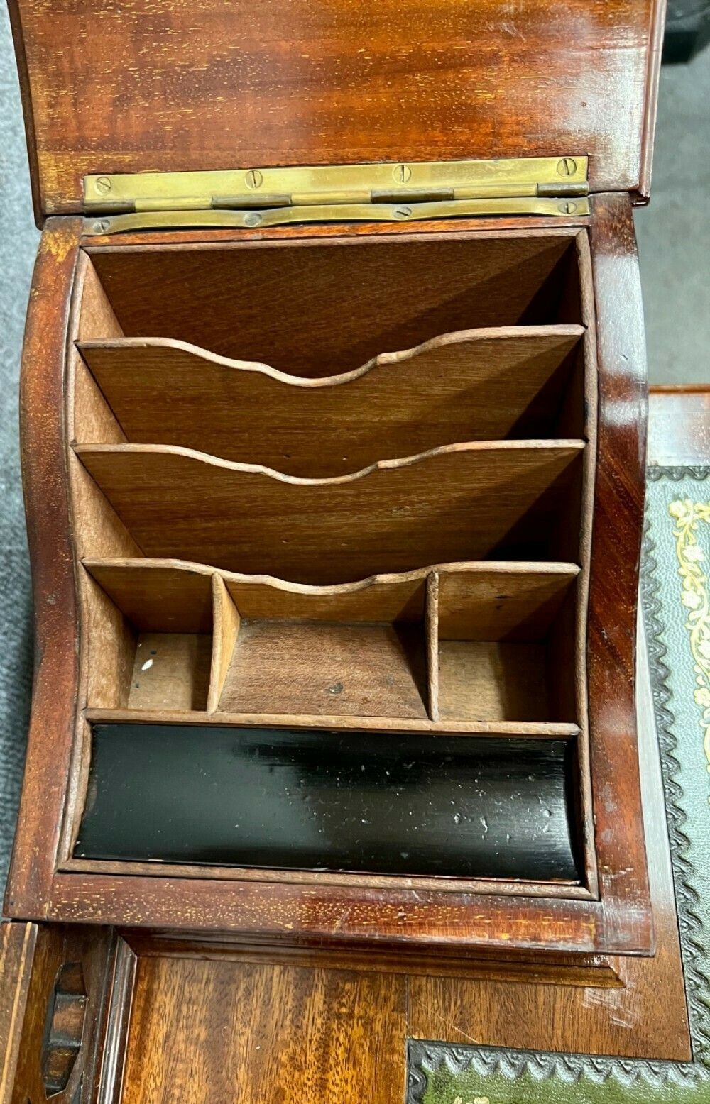 Good Quality Edwardian Mahogany And Inlaid Ladies Desk photo buy