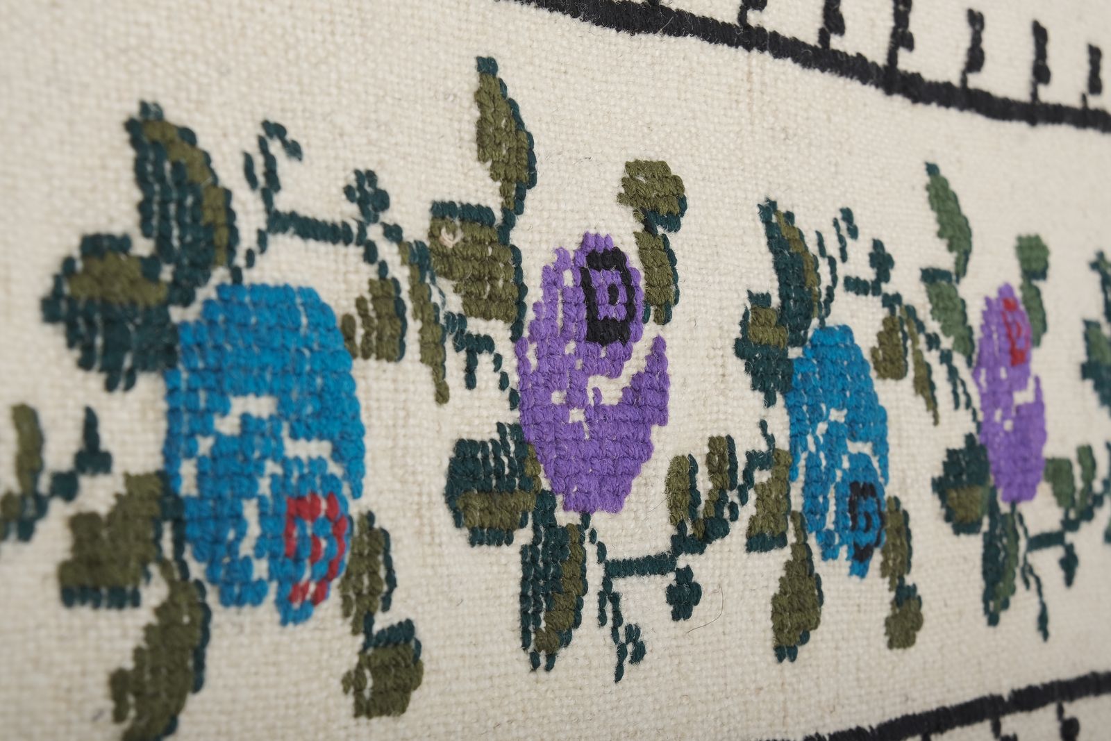 750.0 Vintage Aubusson Style Floral Turkish Kilim Rug photo