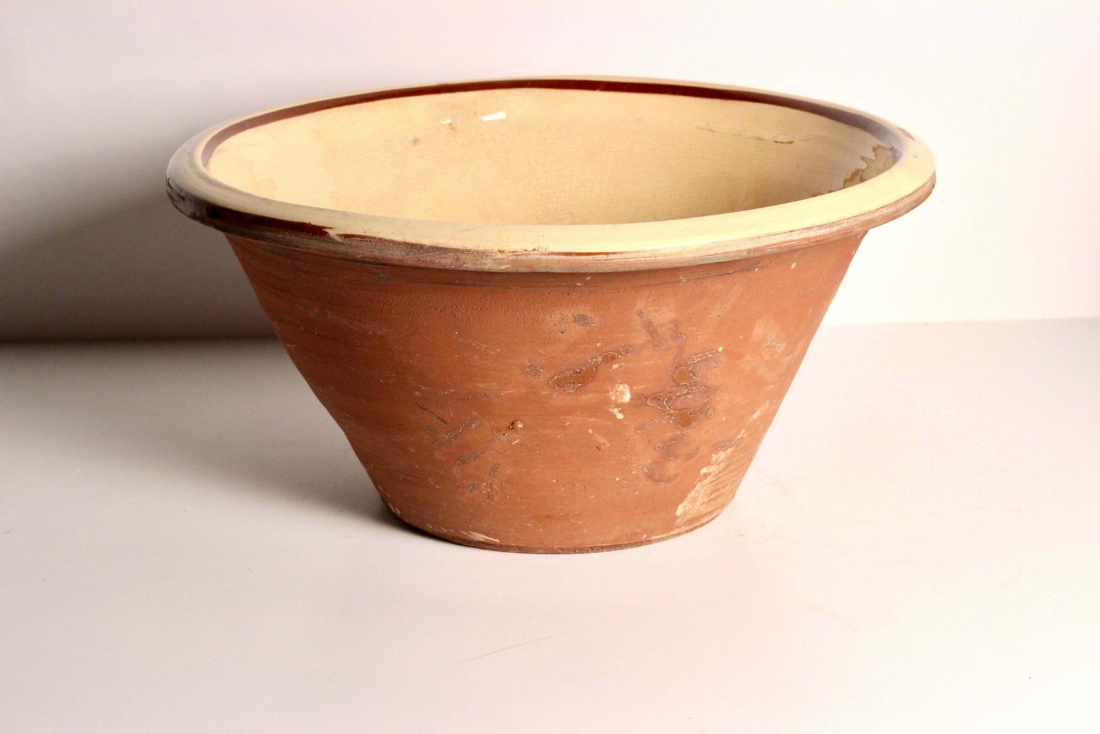 photo vinterior 19th Century Dairy Jug In Terracotta Twin Handles From The Cotswolds England