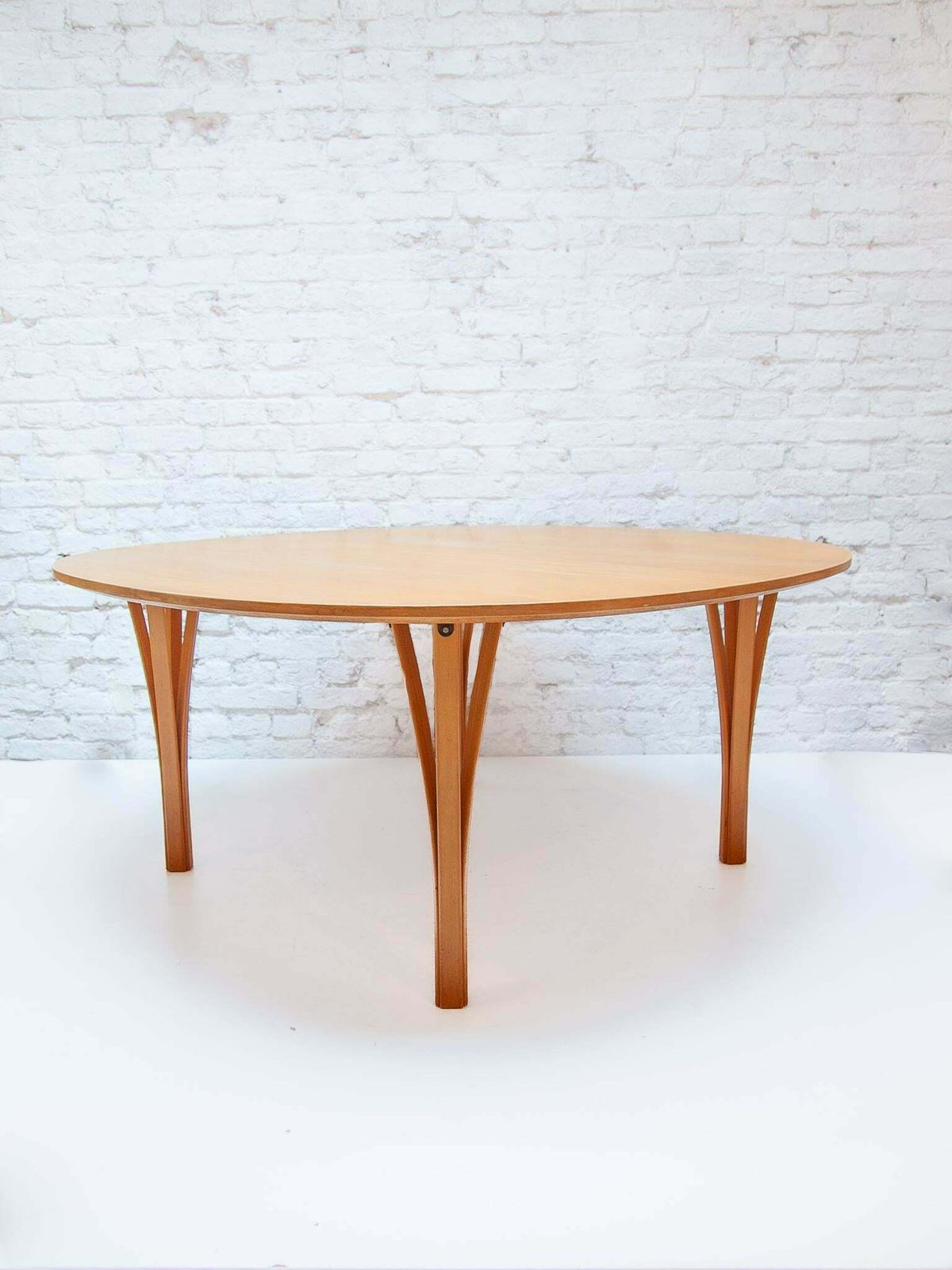 Ellipse Coffee Table By Piet Hein & Bruno Mathsson For Fritz Hansen, 1990 photo vinterior