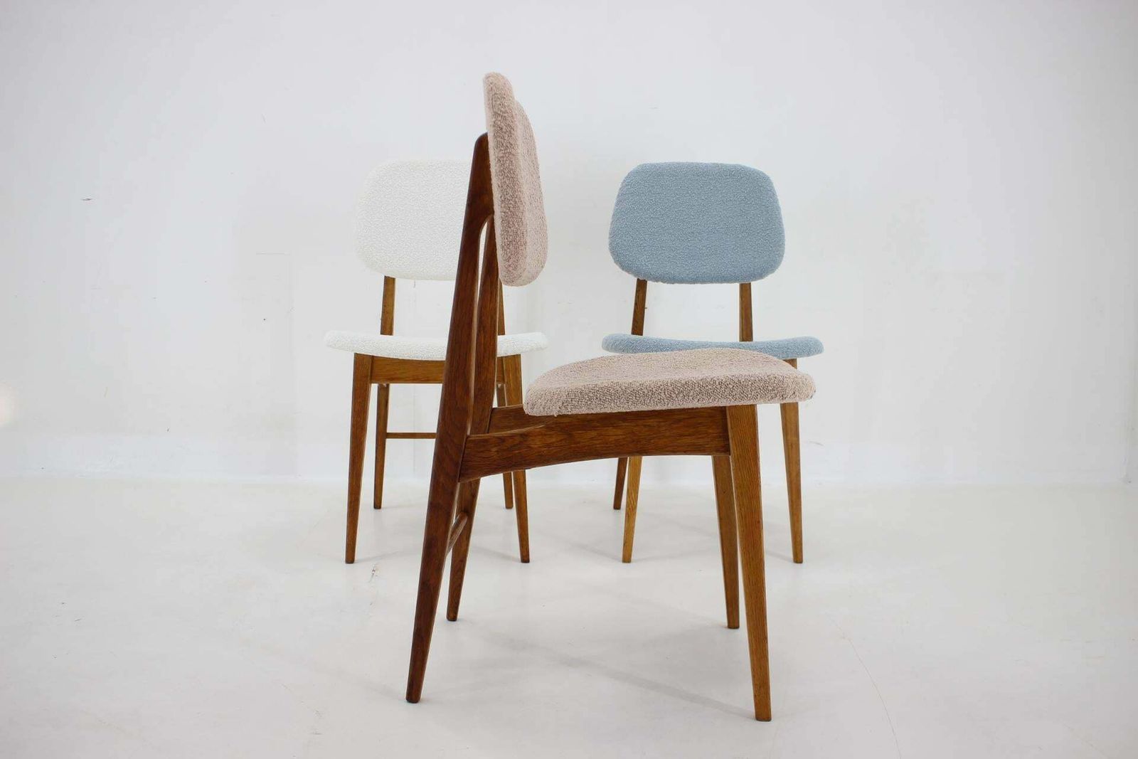 1960s Set Of Three Oak Dining Chairs In Boucle, Czechoslovakia photo vinterior