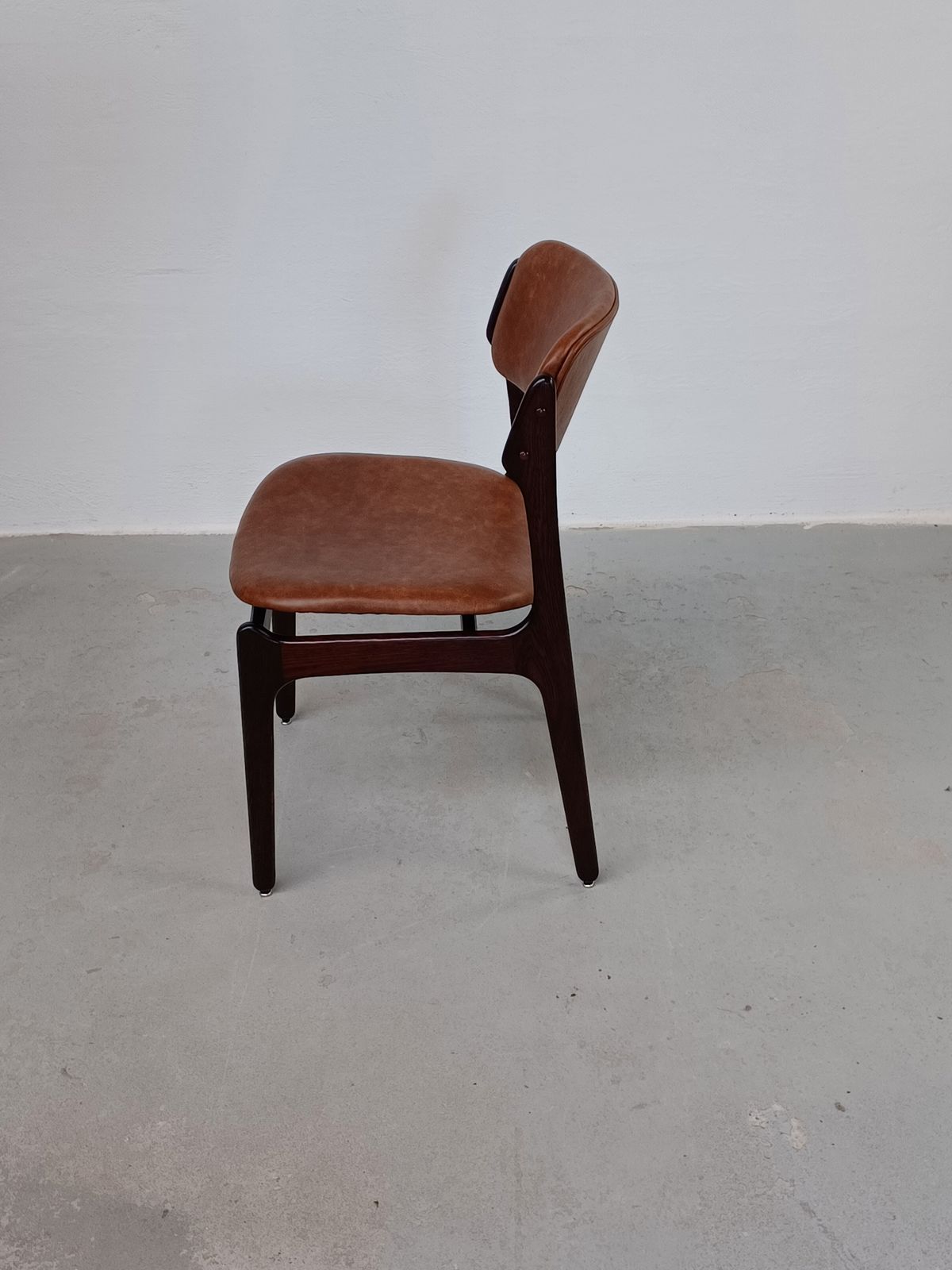 Erik Buch Set Of Eight Fully Restored Tanned Oak Dining Chairs Inc. Custom Reupholstery 1960s photo 7400.0
