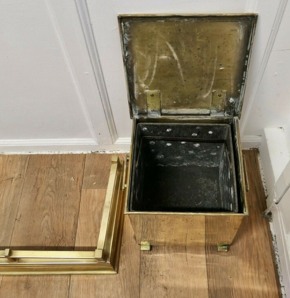 Arts And Crafts Brass Fender With Coal And Log Boxes photo 1500.0