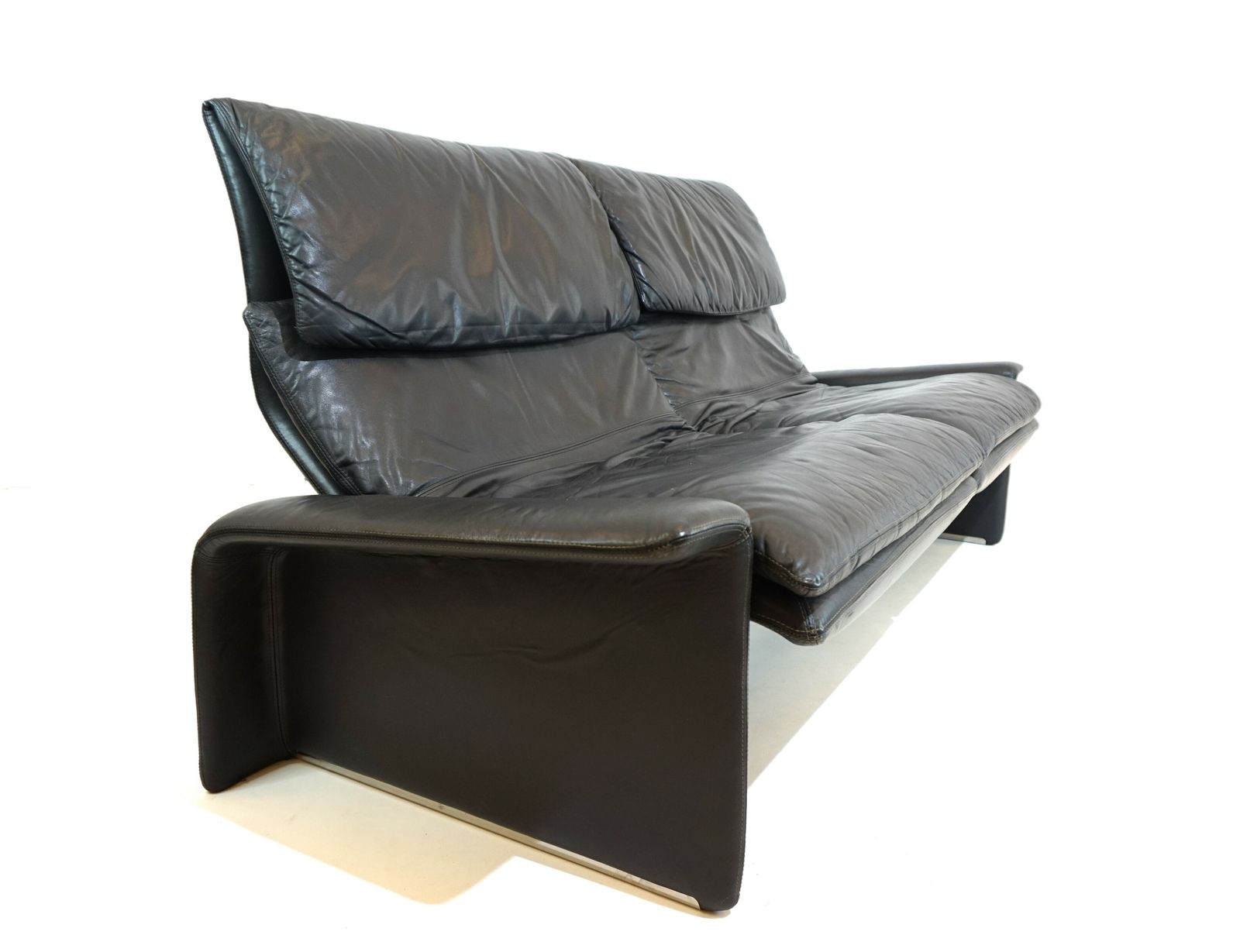 photo for sale Saporiti Italia 2 Seater Leather Sofa By Giovanni Offredi