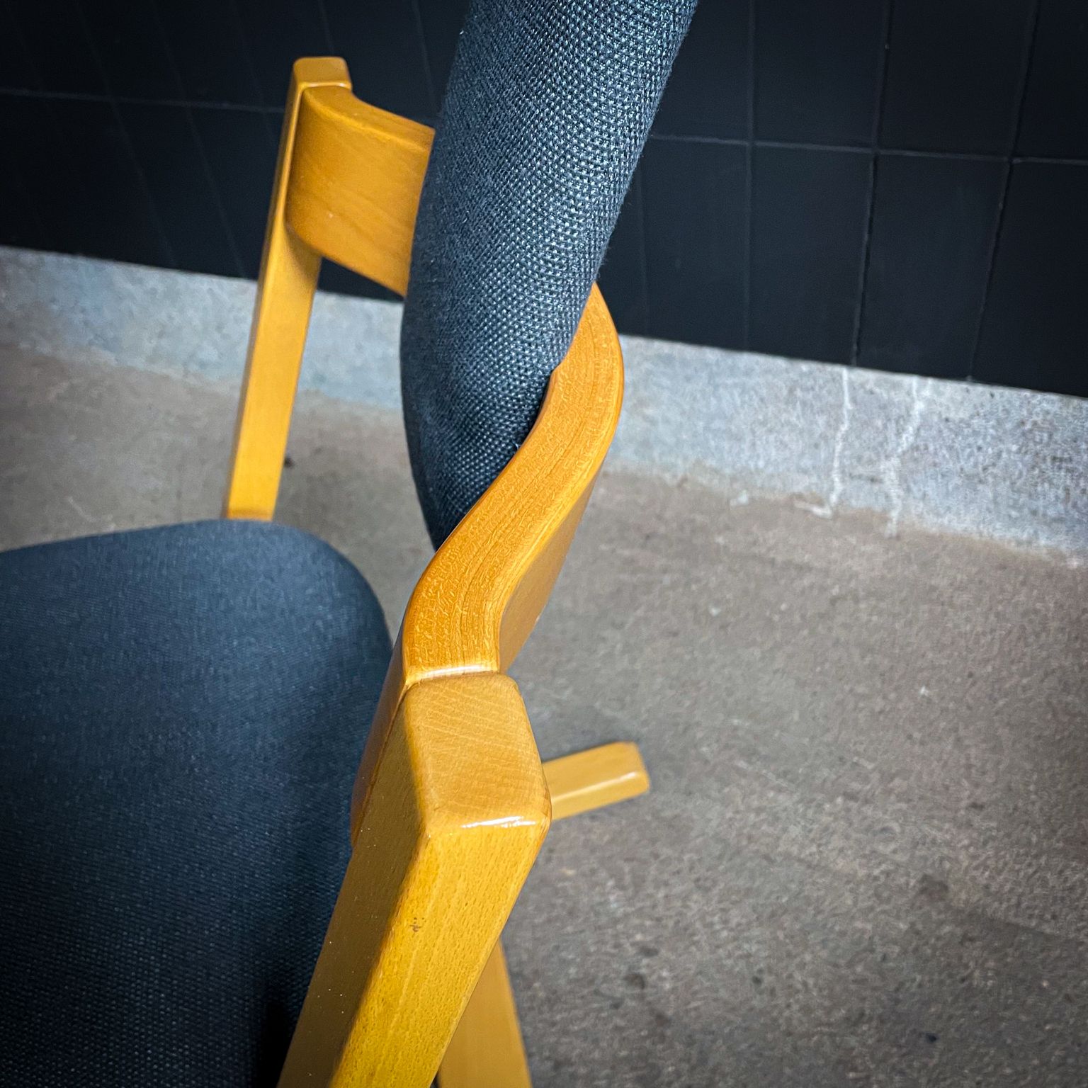 photo vinterior Vintage Stokke Pendulem Eetkamerset – 4 Stoelen & Uitneembare Eettafel