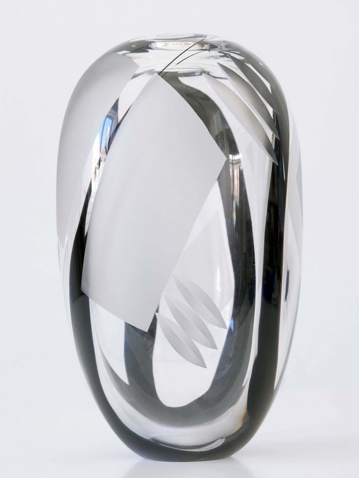photo furniture Unique Art Glass Vase By Anna Ehrer For Kosta Boda Sweden 1992 Signed