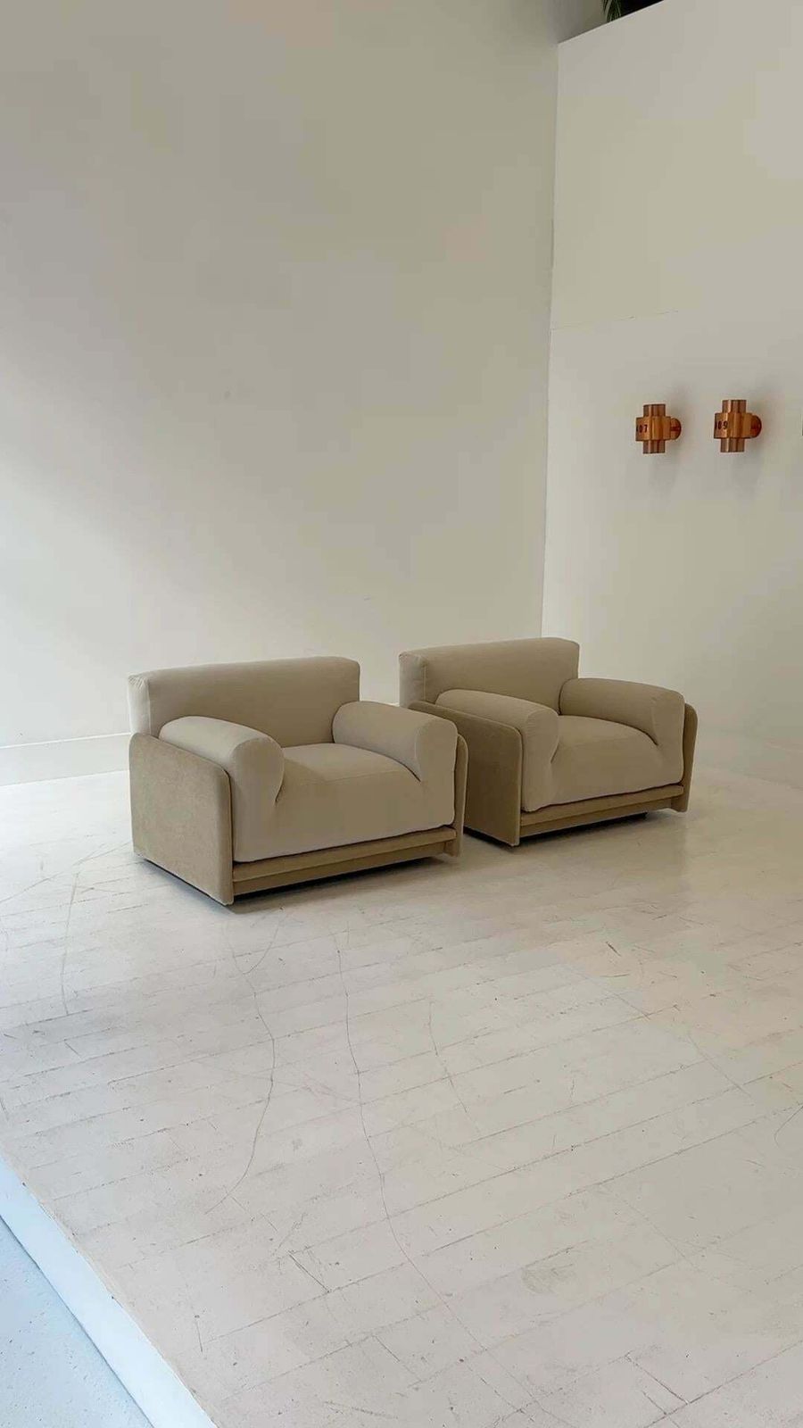 1970s Modernist Italian Framed Armchair photo furniture