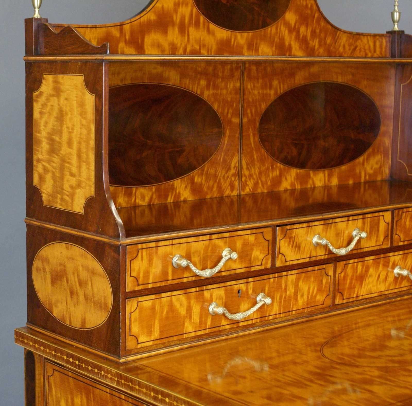 A Superb Satinwood Bonheur Du Jour photo 5975.0
