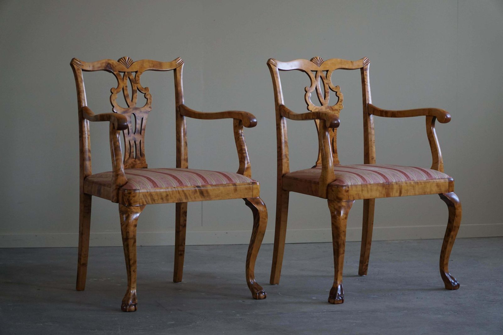 photo buy A Pair Of English Chippendale Style Armchairs In Birch, 20th Century, England