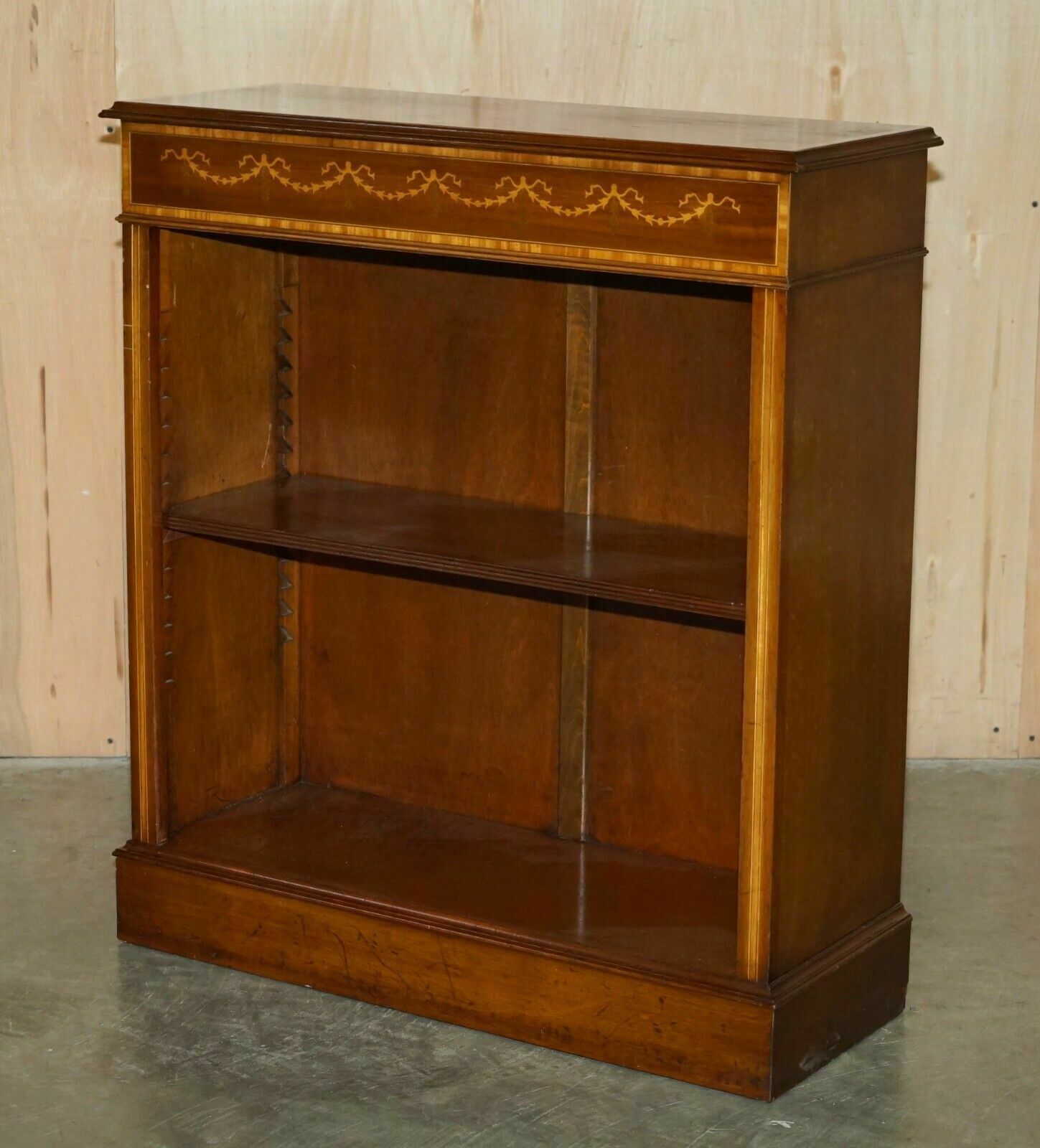 Exquisitely Inlaid Brights Of Nettlebed Sheraton Revival Dwarf Open Bookcase photo Furniture