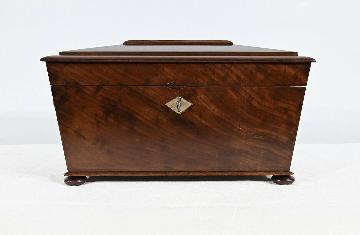 Rare English Tea Caddy In Mahogany   Mid 19th Century photo vintage