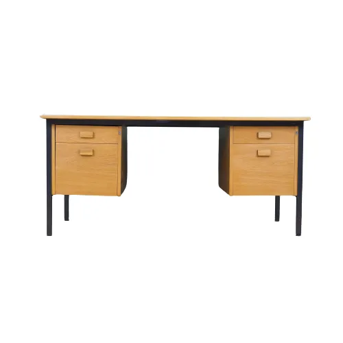 Essenhouten Bureau, Deens Design, Jaren 1980, Productie: Labofa Møbler