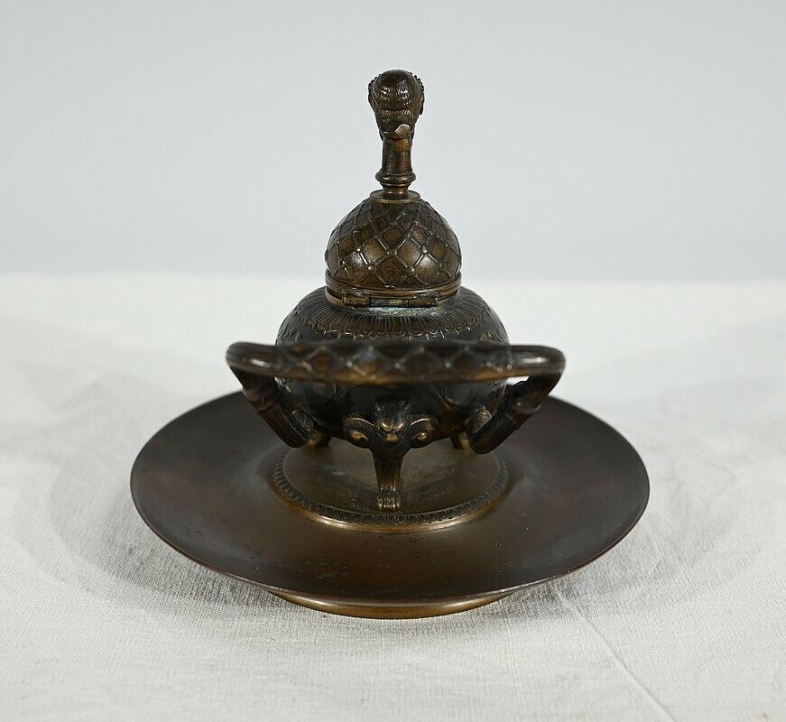 photo for sale Etruscan Bronze Inkwell By F. Barbedienne – 2nd Part 19th Century