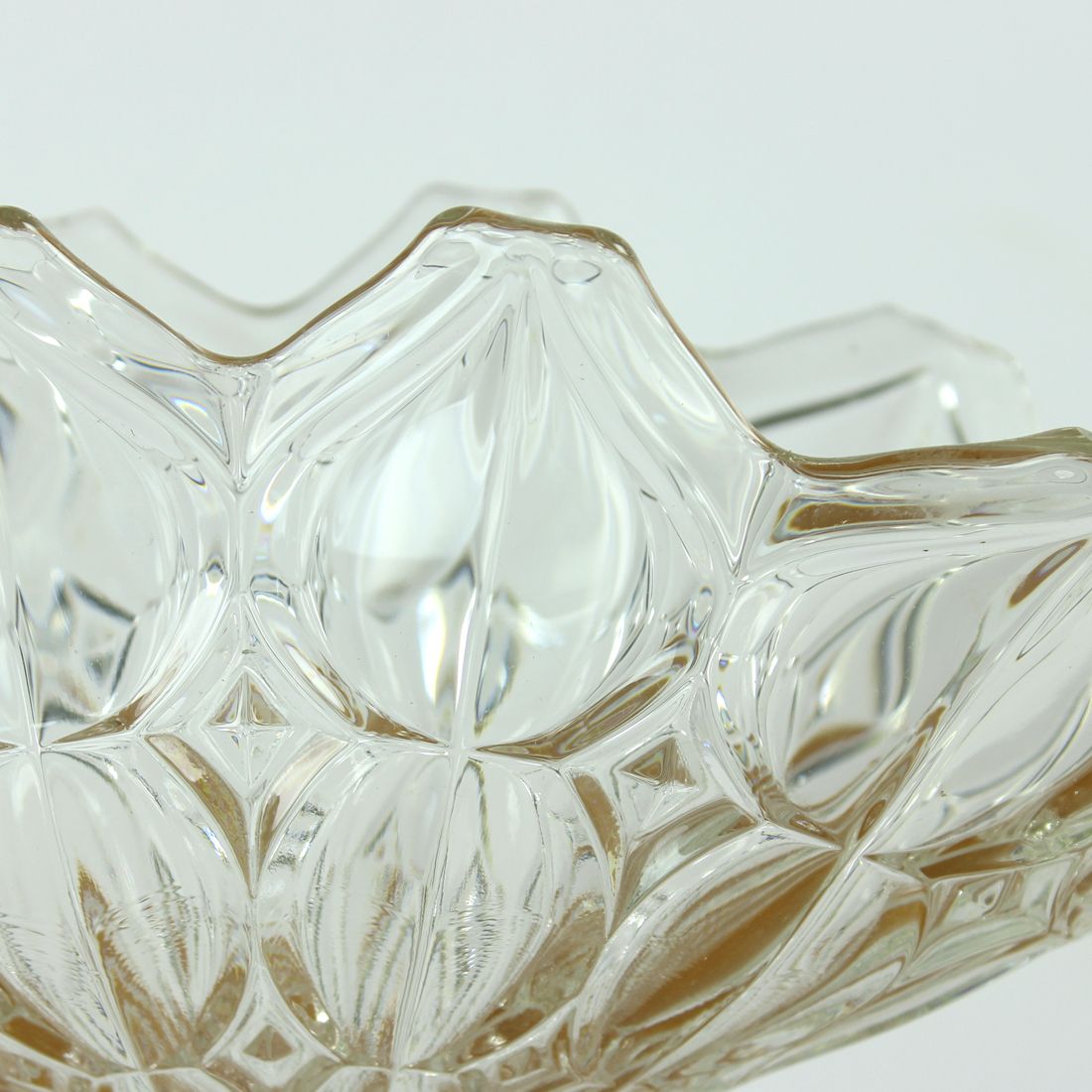 photo for sale Large Pressed Glass Bowl, Tulip Collection Hermanowa Hut, 1957
