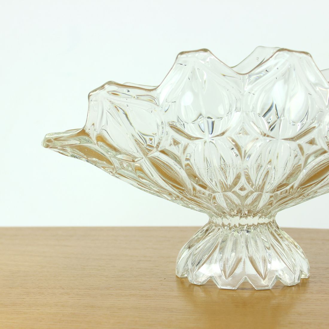 Home Decor Large Pressed Glass Bowl, Tulip Collection Hermanowa Hut, 1957 photo
