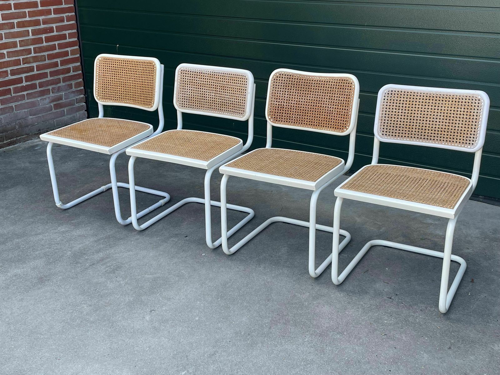 Set Of 4 Cesca B32 Model Chairs In White By Marcel Breuer photo Furniture