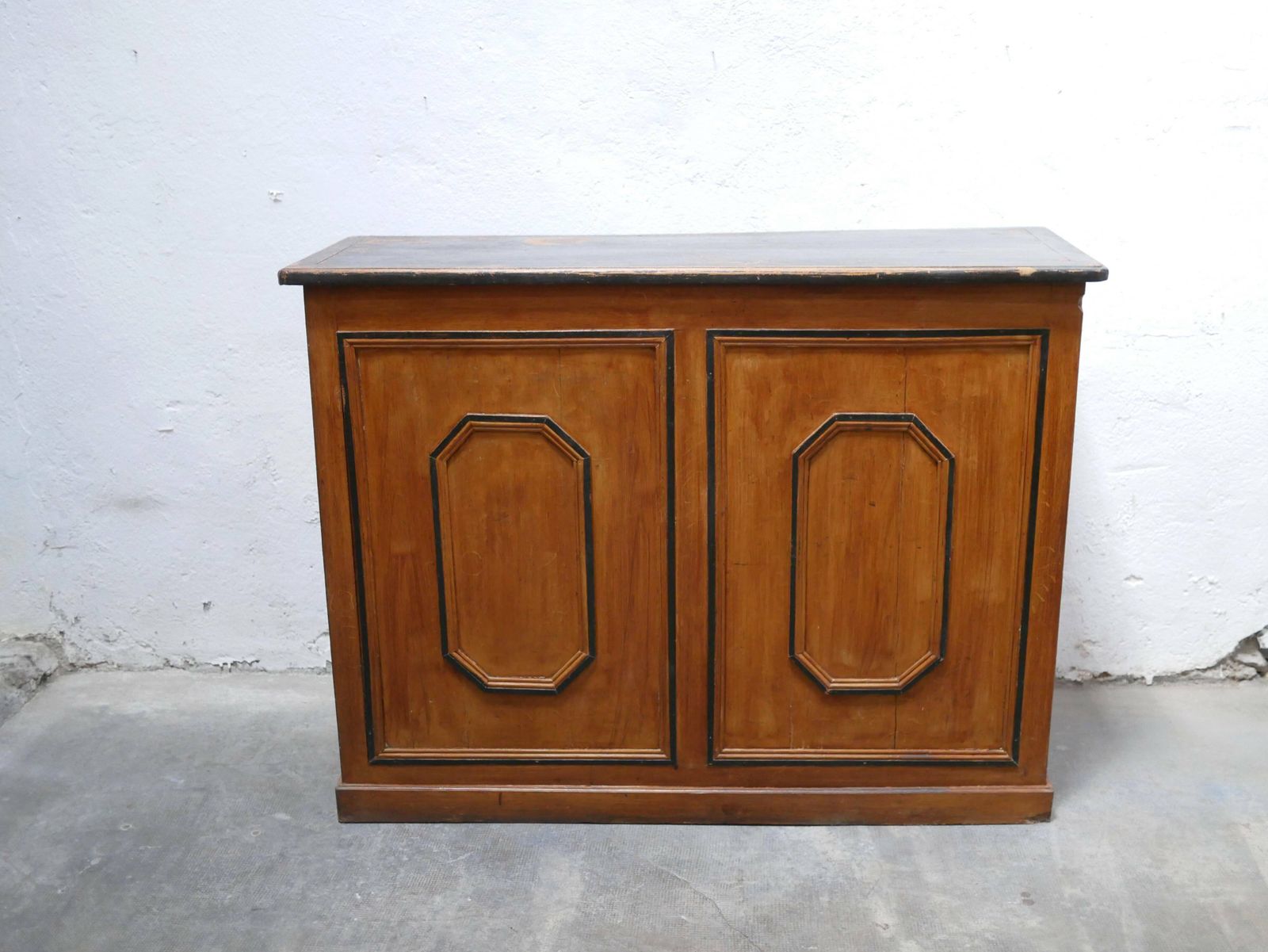 Antique Wooden Counter Trade Furniture photo buy