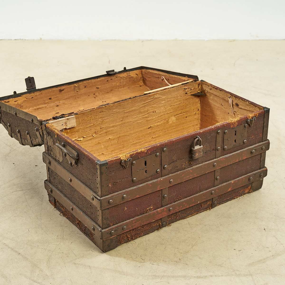 Wooden Trunk photo furniture