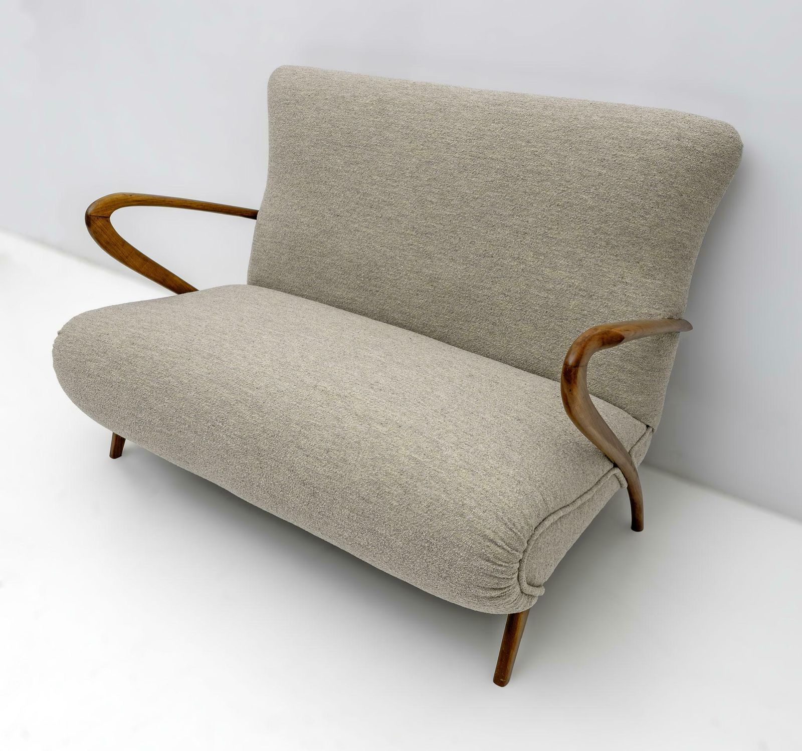 Guglielmo Ulrich Mid Century Modern Italian Bouclè Settee, 1950s photo 4018.0