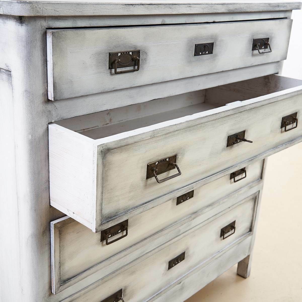 White Chest Of Drawers   Four Drawers photo 803.0