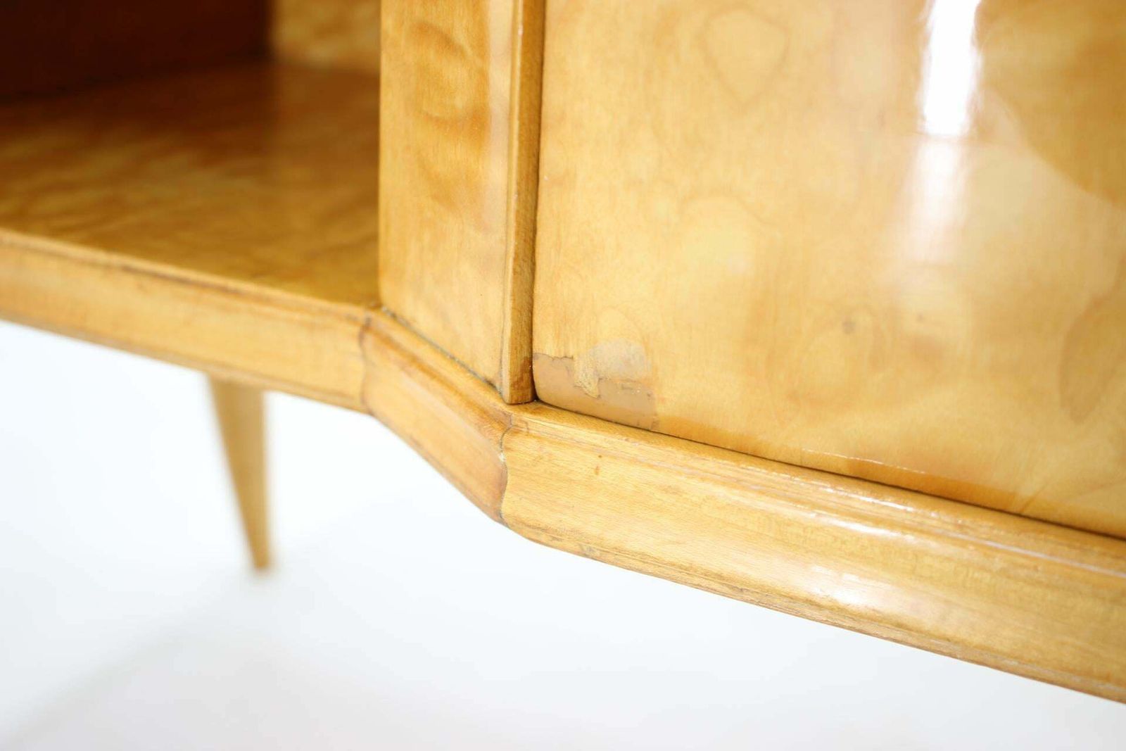1119.0 1960s Pair Of Italian Bedside Tables In High Gloss Finish photo