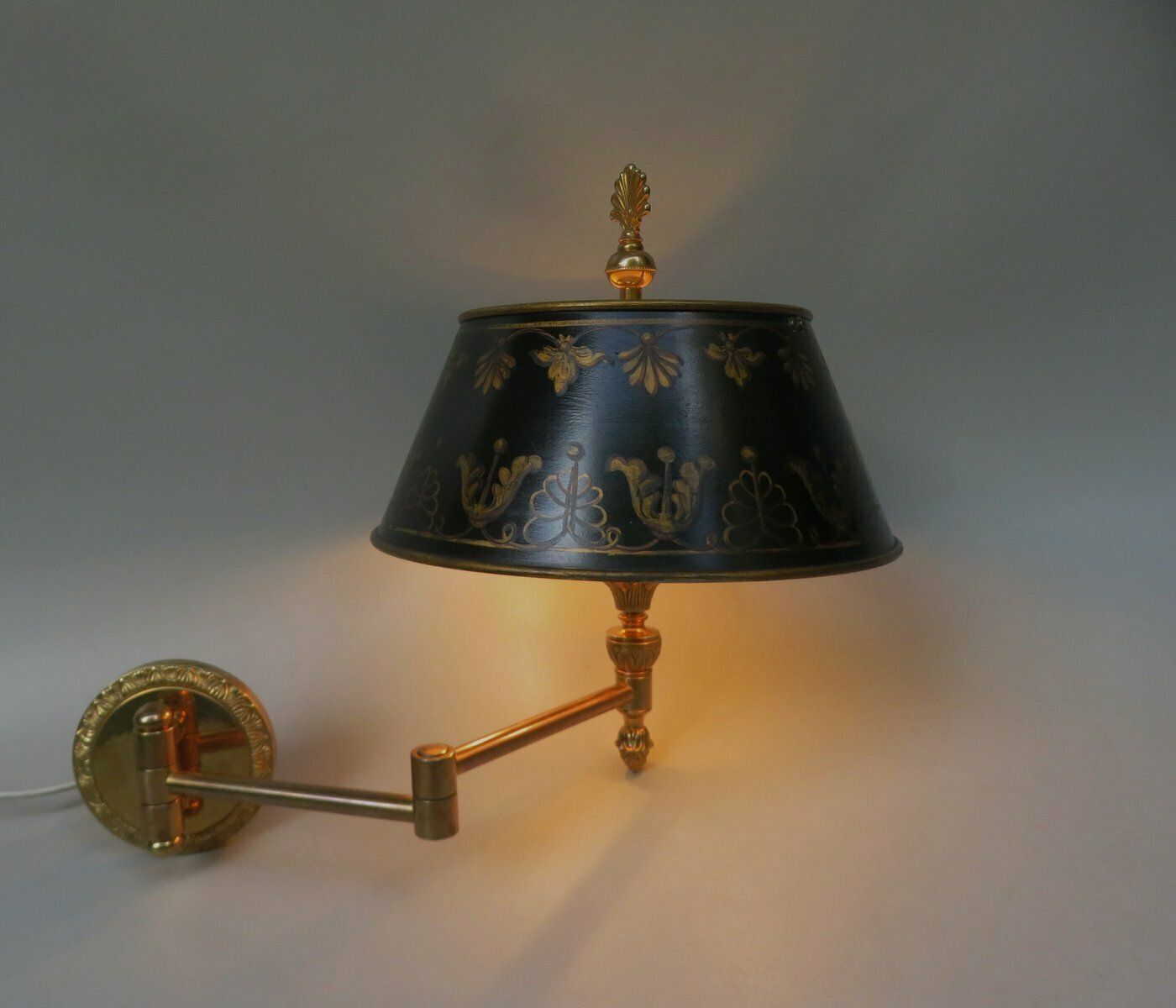 11462.25 Extraordinary Wall Lights Bouillotte In Bronze Gilded, France, 1970s, Set Of 2 photo