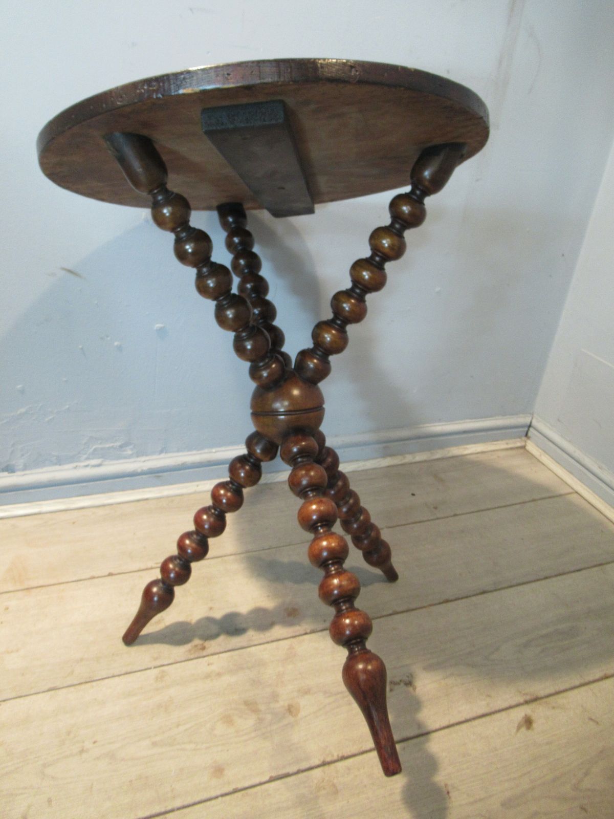 Late Victorian   Round  Gypsy Style Table photo Furniture