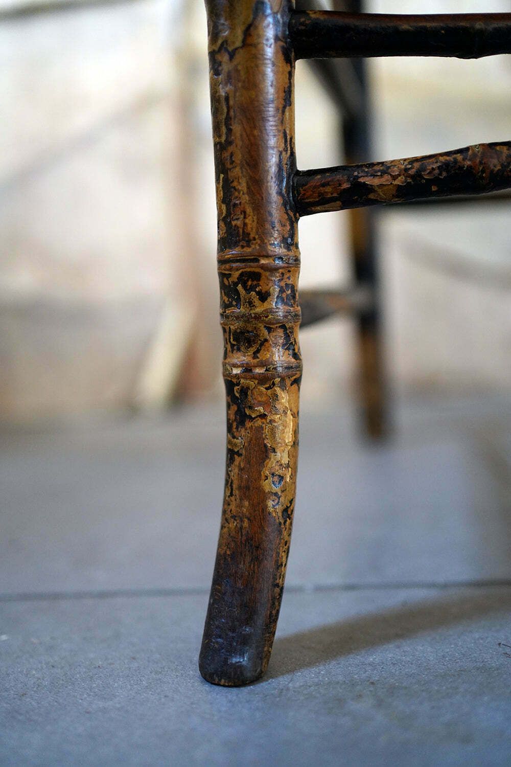 photo vintage A Regency Period Lacquered Faux Bamboo Armchair C.1820 25