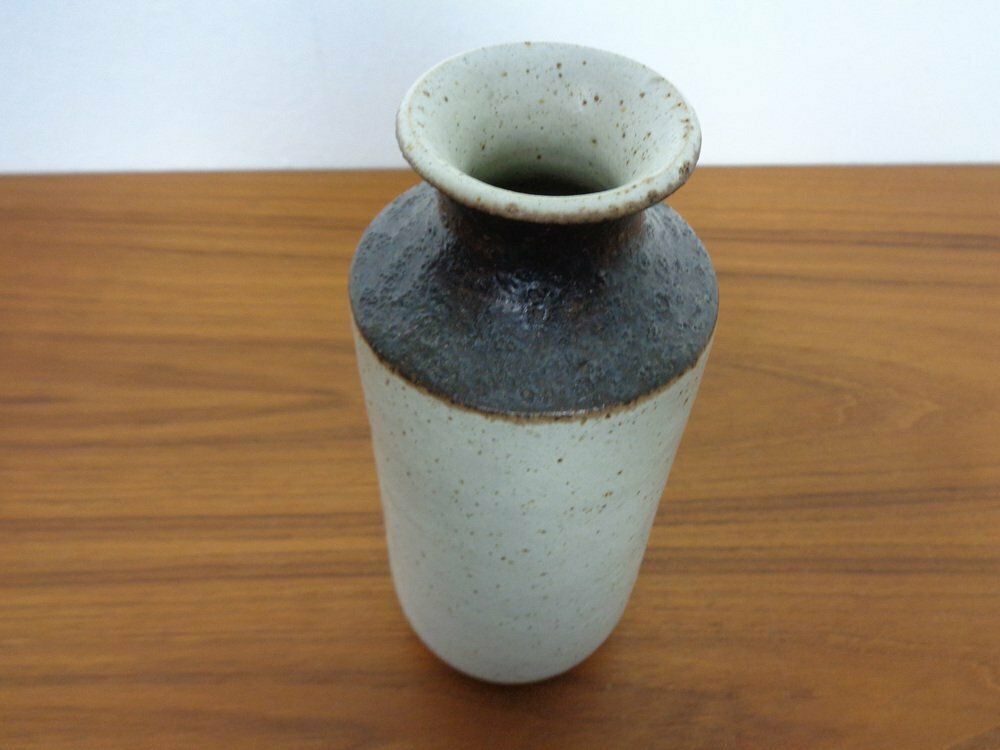 Minimalist Stoneware Vase By Bruno Gambone, Italy, 1970s photo 1264.0