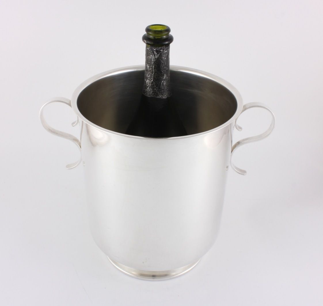 735.0 Christofle Silver Plate Champagne Cooler. French Wine Ice Bucket. C1930. photo