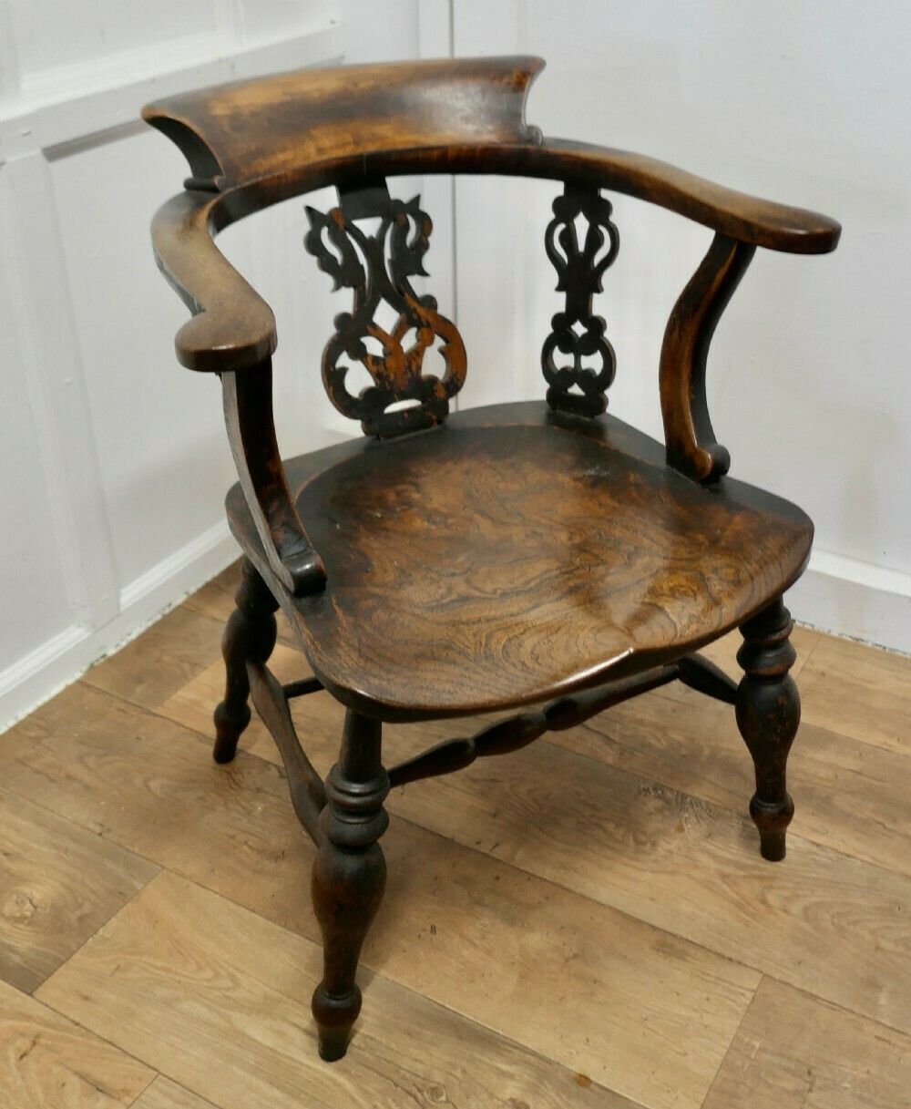 This Style Is Known By Many Names Smokers Bow, Windsor Chair Or Captain’s Chair photo 510.0