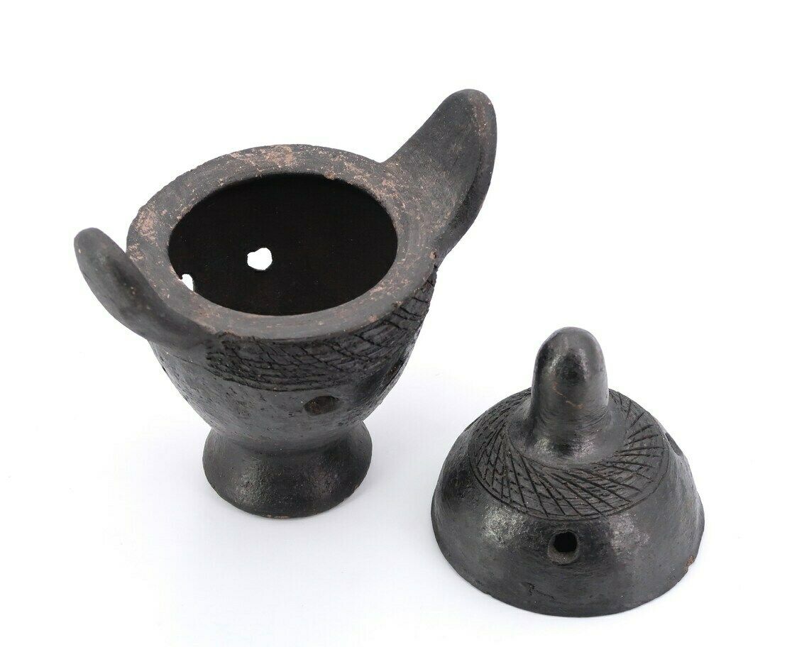 Sculptural African Terracotta Incense Burner, Vintage / Ceramic, Black, Wabi Sabi, Folk, Sculpture, Africa, Primitive, Tribal, Terra Cotta photo vinterior