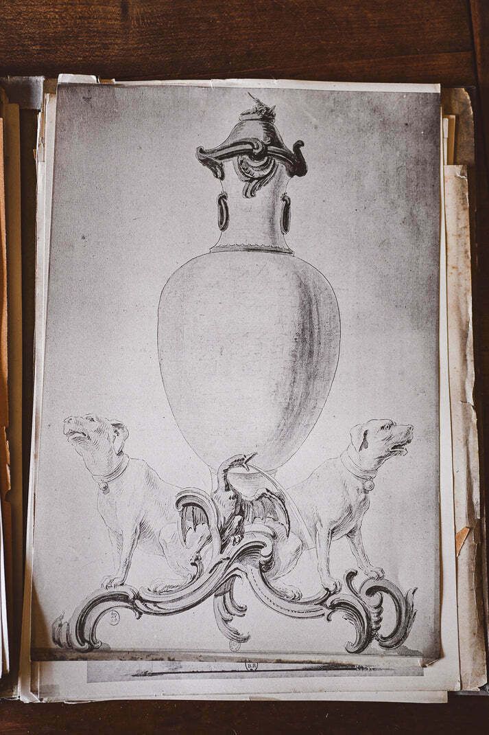 Recueil De Dessins D'orfevrerie Louis XV Et Louis XVI photo for sale
