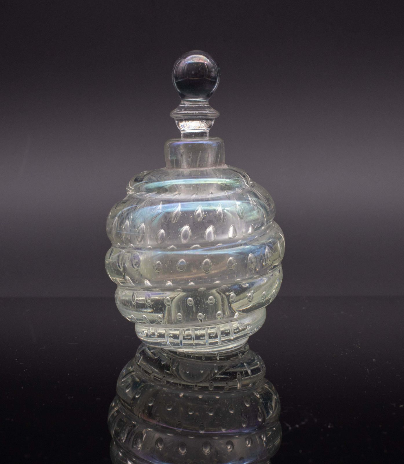 photo furniture Bubbles Iridescent Vase By Barovier E Toso, 1950s