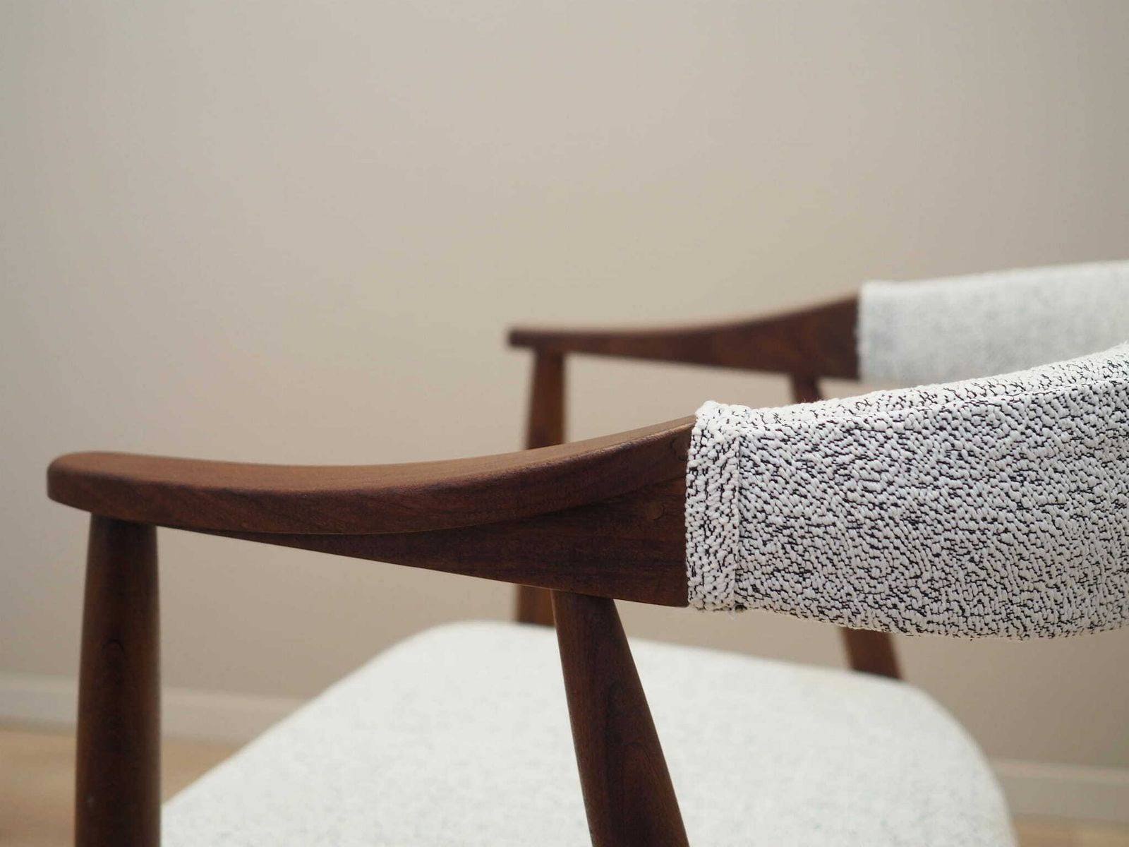 photo vinterior Teak Chair, Danish Design, 1970s, Production: Denmark