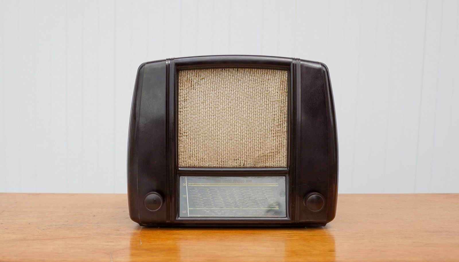 Radio Tsf Bakelite, Unic Radio, Old Radio, Lamp Radio, Retro, Interior Decoration, 40/50's