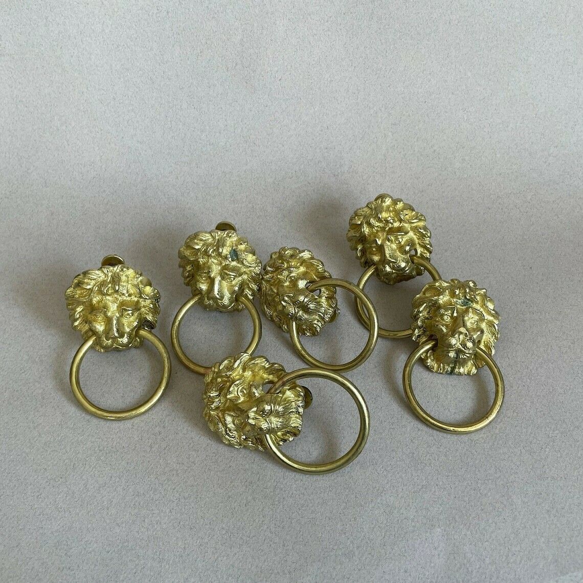 6 Matching Antique Gold Cupboard Lion Head Face Handles Ornate Drawer Pulls Furniture Trims Old Reclaimed Drawers Ring Loop Brass