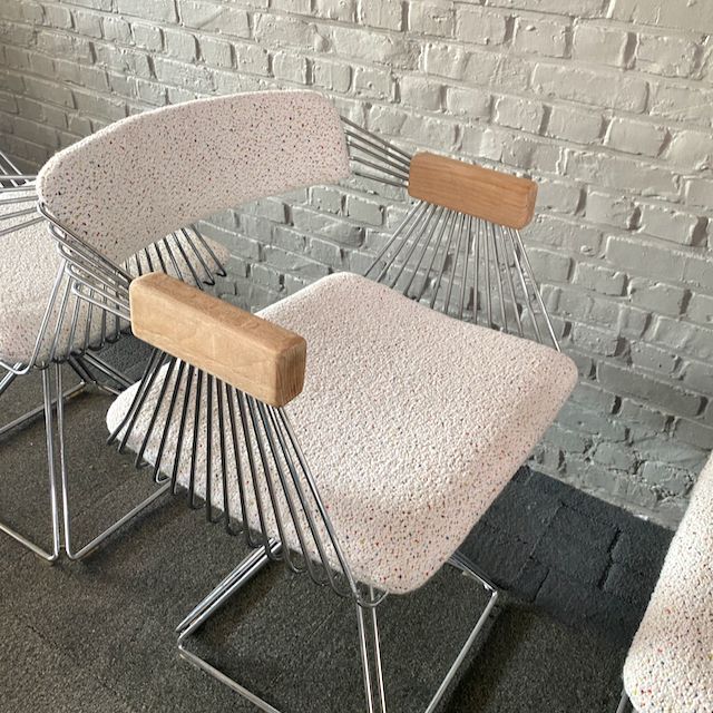 "Delta" Eetkamerset Van Rudi Verelst Voor Novalux – Aristide Bekleding photo buy