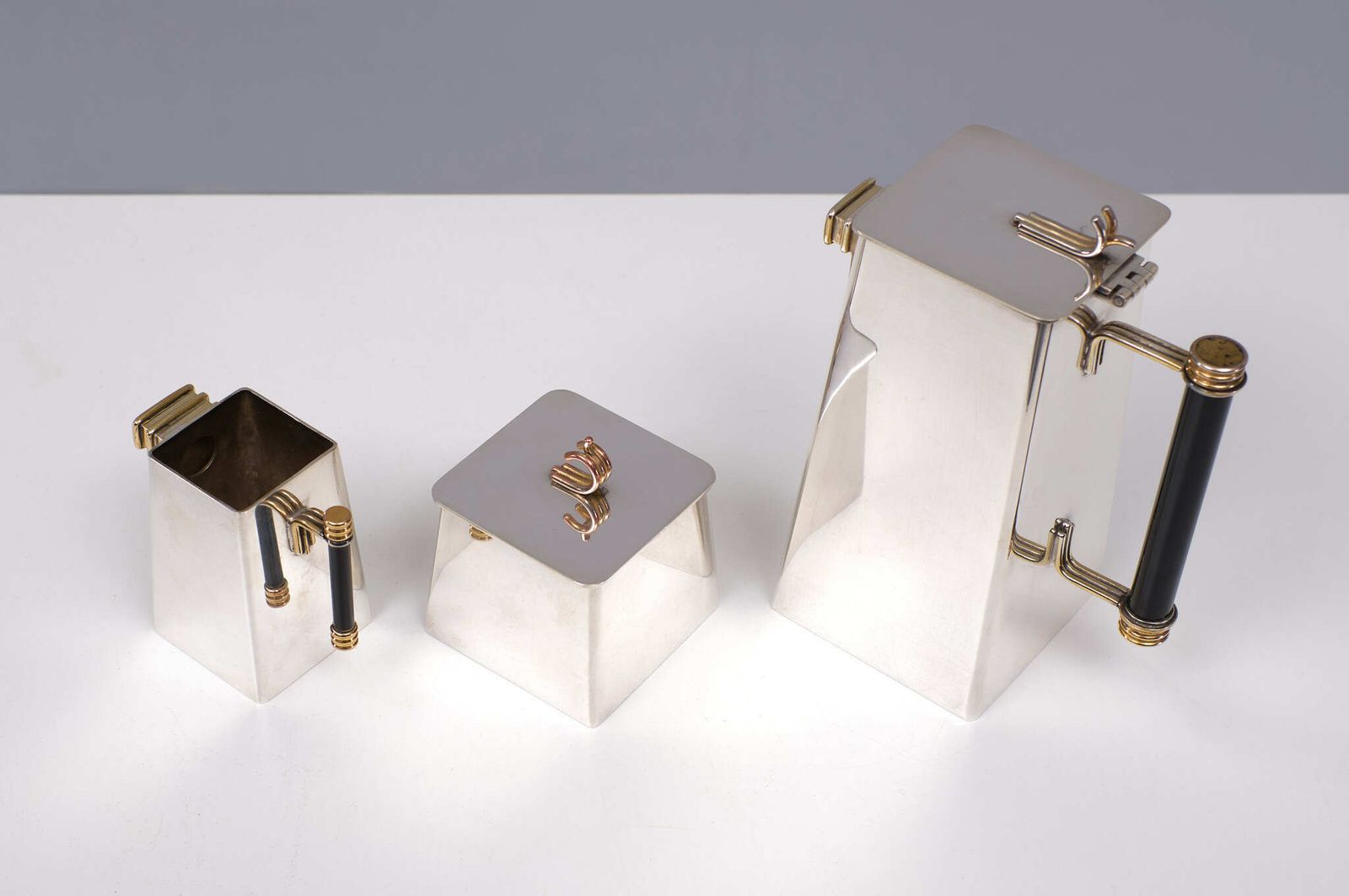 photo furniture Art Deco Verzilverd Theeservies – Frankrijk