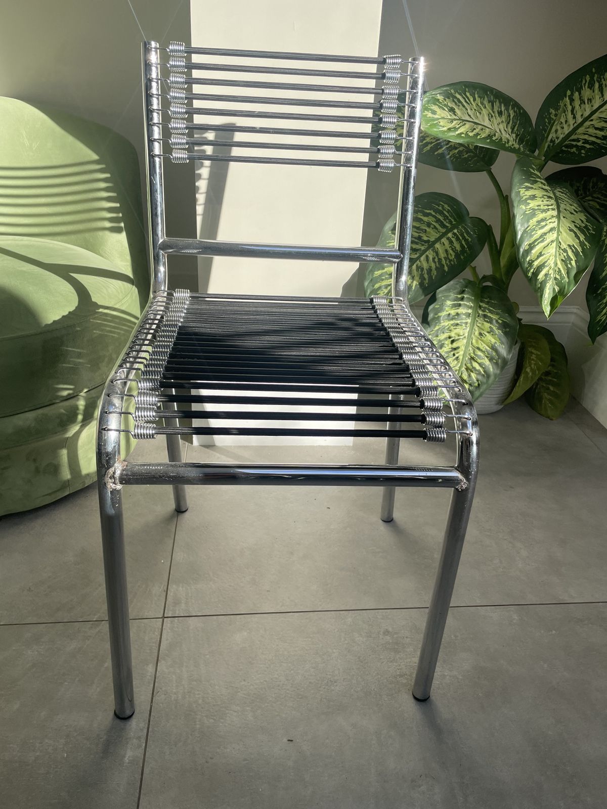 photo furniture Set Of 4 René Herbst 'Sandows' Chairs Steel And Cord Design 1928 Produced 1970s